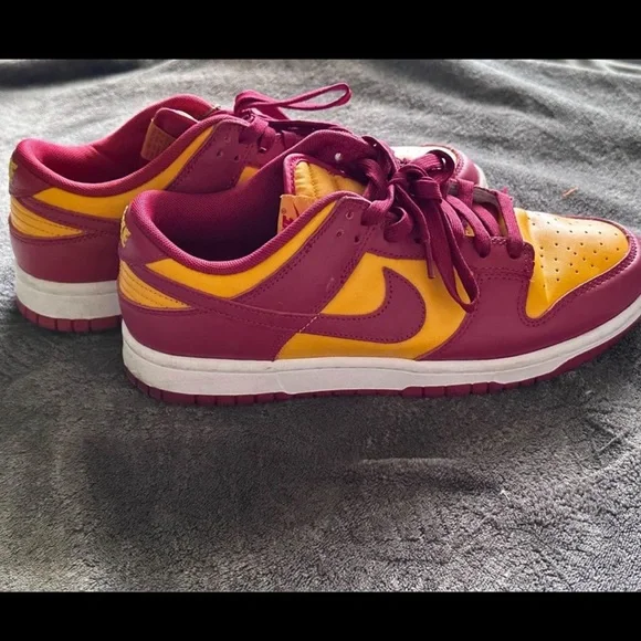 Nike Dunk Low Midas Gold Men’s Size 8